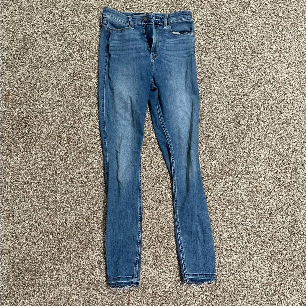Hollister Women's Skinny Jeans in Blue